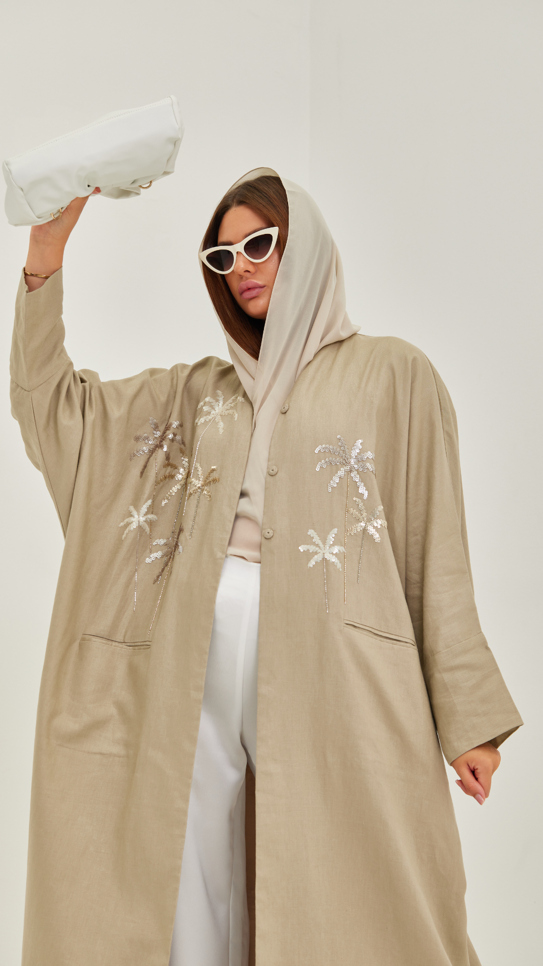 HEM0017 - Palms On Linen Beige