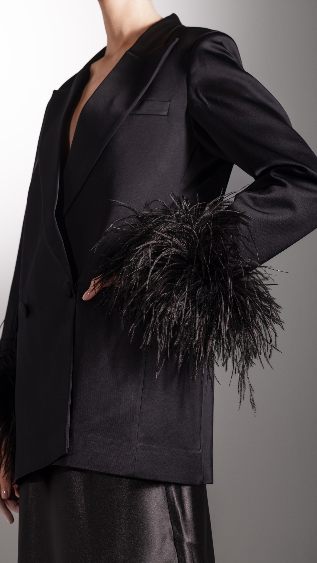 HEM0035 - Feather Blazer Black