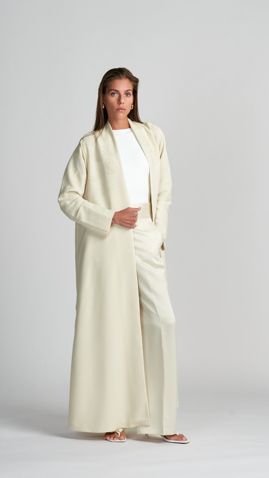 HEM0042 - Italian Crepe Flower Ivory