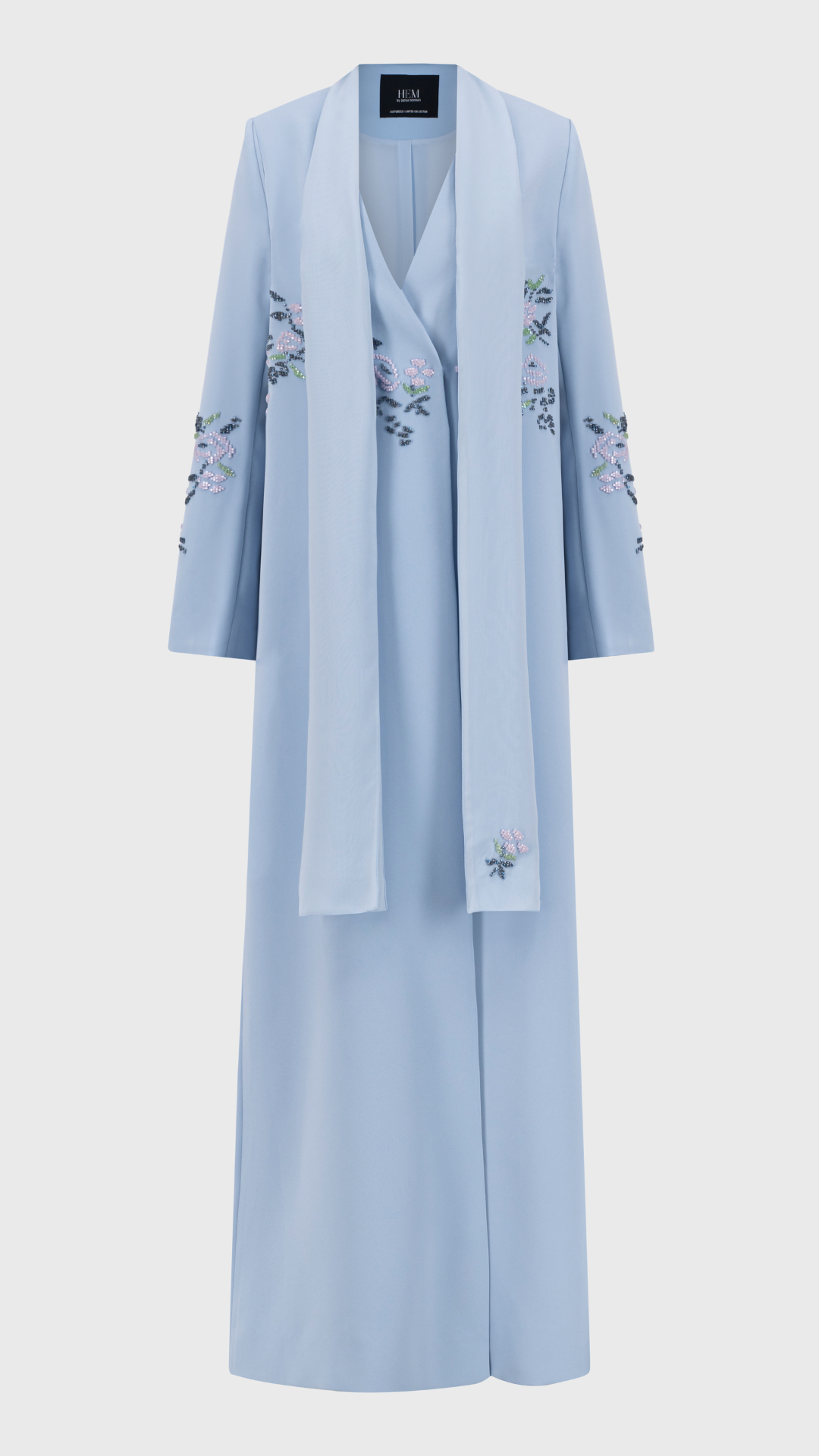 HEM0085 - Floral Wrap - Sky Blue